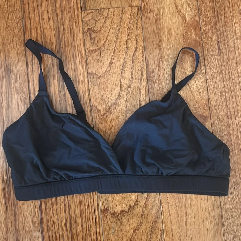 Skims fits everybody triangle bra - Picture 3 of 5
